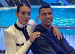 Georgina Rodriguez é pedida em casamento por Cristiano Ronaldo