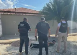 Homem é morto a facadas dentro de bar na Bahia; suspeito foi preso