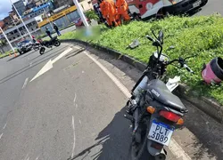 Homem morre após bater moto em poste em Salvador