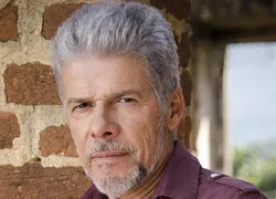 José Mayer faz rara aparição após afastamento da TV; veja como está