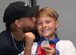 Neymar expõe mensagem do filho após derrota humilhante: 'Inspiração'