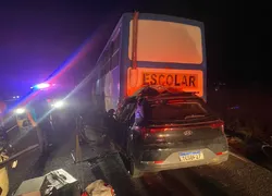 Ônibus com romeiros de Minas Gerais se envolve em acidente na Bahia