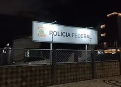 Policial e gerente bancário são alvos de operação da PF na Bahia