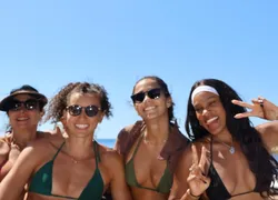 Rebeca Andrade curte férias com Juliana Paes e Gabi Guimarães; FOTOS