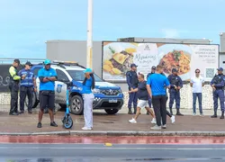 Salvador tem primeira blitz educativa sobre uso de patinetes elétricos