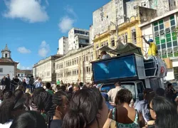 Servidores municipais de Salvador entram em greve