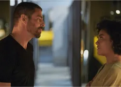 'Vale Tudo': Fátima pressiona César após noite de amor com Odete