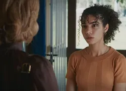 Vale Tudo: Ana Clara desmascara Odete antes de morrer e revela segredo