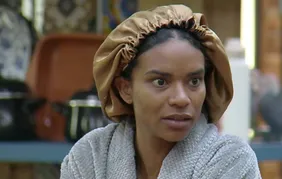 A Fazenda 17: Kathy revela motivo de não comprar briga de Carol