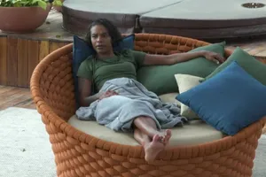 A Fazenda 17: Kathy e Duda desmascaram segredo de Saory; veja qual