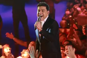 Direção do SBT se reúne após vídeo de Zezé Di Camargo e toma decisão