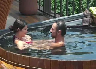 A Fazenda: Duda chora ao ver Mesquita e faz convite à Ticiane Pinheiro