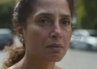 Dona de Mim: Ellen perde a cabeça e Leona leva golpe fatal