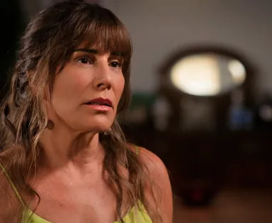 Sexa: filme dirigido e protagonizado por Gloria Pires estreia no país