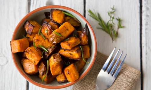 
					10 alimentos 'emagrecedores' que saciam; veja lista e calorias
				
				