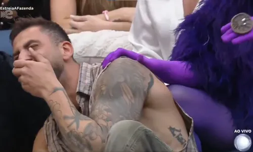 
					A Fazenda 17: 1º dia tem Davi Brito, namorada de Belo furiosa e treta
				
				