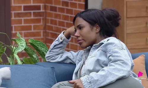 
					A Fazenda 17: Carol Lekker é alvo de ataques racistas na web
				
				