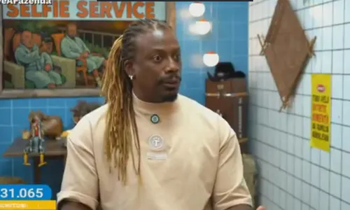 
					A Fazenda 17: Maria surpreende e revela flerte com Dudu Camargo; VÍDEO
				
				