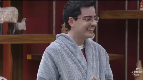 
					A Fazenda 17: Dudu Camargo expõe detalhes da demissão polêmica do SBT
				
				