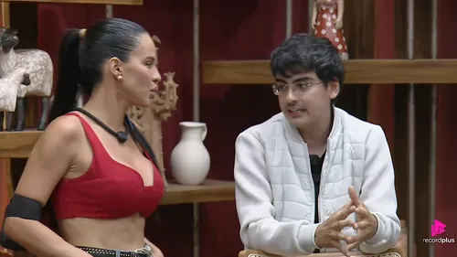 
					A Fazenda 17: Dudu expõe o maior erro de Yoná e 'recado' de Galisteu
				
				