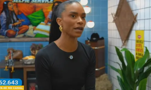 
					A Fazenda 17: Kathy se revolta e diz que Dudu é personagem: 'Armado'
				
				