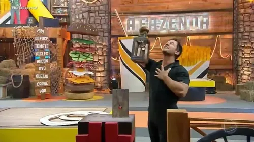 
					A Fazenda 17: Mesquita acorda na reta final, mas sai como planta
				
				