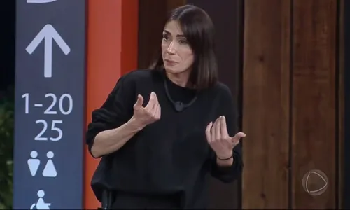   					A Fazenda 17: Michelle Barros choca ao revelar sentimentos por peão  				  				