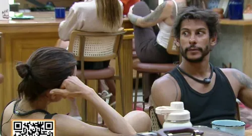 
					A Fazenda 17: Nizam expõe farsa no namoro de Shia e Michelle
				
				