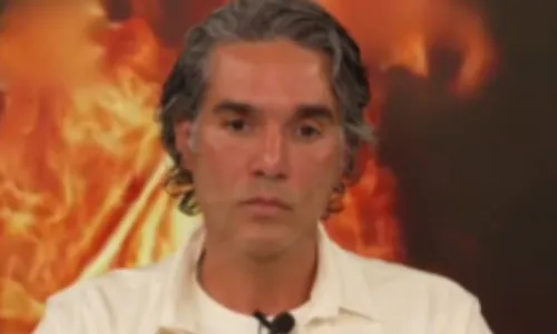 
					Fernando sobre briga da traição de Pecoraro a Renata: 'Ele chorou'
				
				