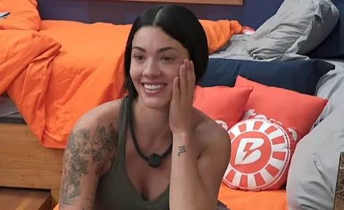 
					A Fazenda 17: Rayane debocha de comida ‘barata’ e web não perdoa
				
				