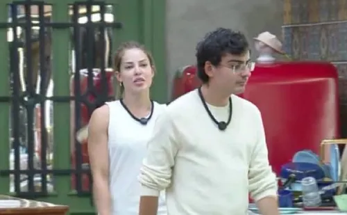 
					A Fazenda 17: Saory se irrita com atitude de Dudu após Roça: 'Surtou'
				
				