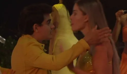 
					A Fazenda 17: Saory fala de 'saudade' de Yoná e Dudu se revolta; VÍDEO
				
				