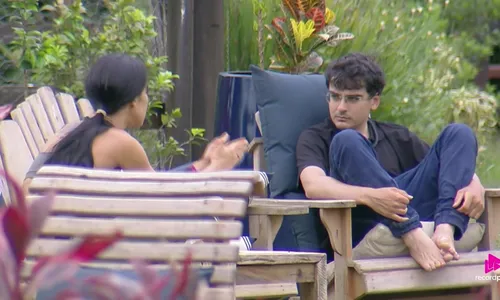 
					Enquete A Fazenda: Tamires sobe em votação após expor mentira de Dudu
				
				