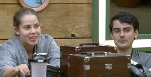 
					A Fazenda 17: Tamires e Wallas juntos? Dudu pressiona e peoa reage
				
				