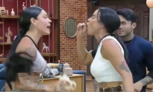 
					A Fazenda 17: Tamires acusa Maria e sobe o tom: 'Escr*ta'
				
				