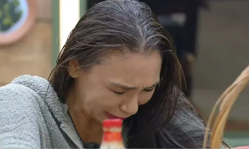 
					A Fazenda 17: Carol e Fernando sobem o tom em briga: 'Perturbada'
				
				