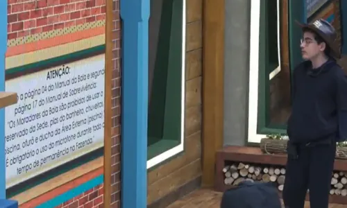 
					A Fazenda 17: diretor dá esporro e ameaça expulsar participantes
				
				