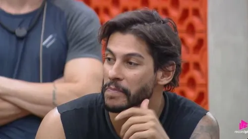 
					'A Fazenda 17': peão perde imunidade após 'fraude' em prova
				
				