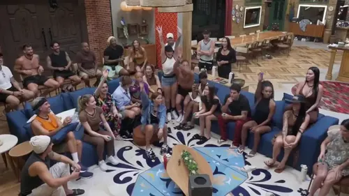 
					A Fazenda 17: Martina vence 1⁠ª Prova de Fogo; veja quem está na baia
				
				