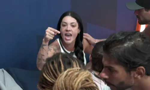 
					A Fazenda 17: Will pega calcinha de Rayane e fãs convocam Belo
				
				