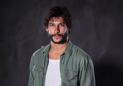 
					A Fazenda 2025: quem é Shia, ex-marido polêmico de Lidi Lisboa
				
				