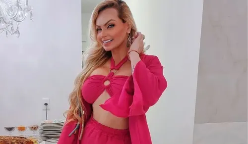 
					A Fazenda 2025: vaza lista bombástica com participantes; veja nomes
				
				