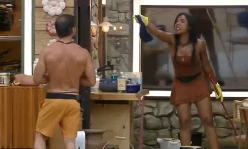 
					Enquete A Fazenda 17: Carol dispara em votação após briga com Mesquita
				
				