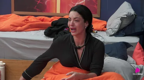 
					A Fazenda: Rayane perde a linha com bronca de Dudu: 'Otário de merda'
				
				