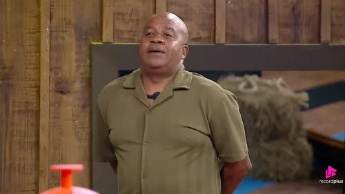 
					Enquete A Fazenda: Toninho tem grande reviravolta e casal passa vexame
				
				