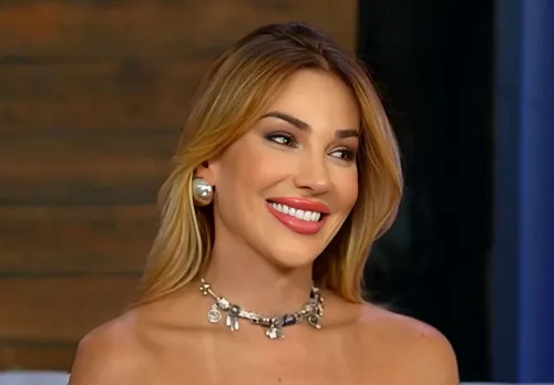 
					A Fazenda: apagada após expulsão de Créo, Maria detona peão na Record
				
				