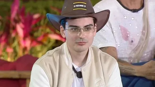 
					Como Dudu Camargo se tornou o favorito de 'A Fazenda 17'?
				
				