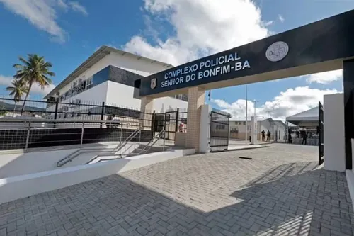 
					Acusado de matar mulher na BA é condenado a mais de 40 anos de prisão
				
				