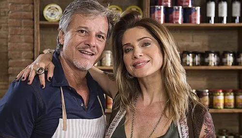 
					Letícia Spiller resgata foto com Marcello Novaes ao celebrar aniversário do filho; saiba como está a relação do ex-casal
				
				