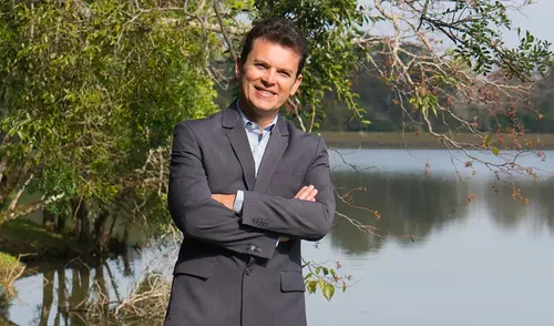 
					Além de Rodrigo Faro: por onde andam os integrantes do Grupo Dominó
				
				